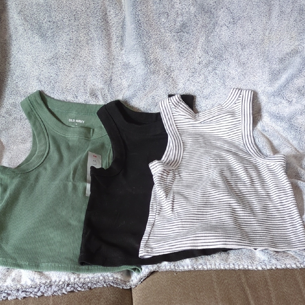 Old Navy Women's Tank Tops - Green, Black, and Striped
